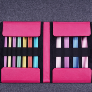 Interchangeable Knitting Needle Set – Rose-Pink Case with Black Interior and Compartmentalized Storage